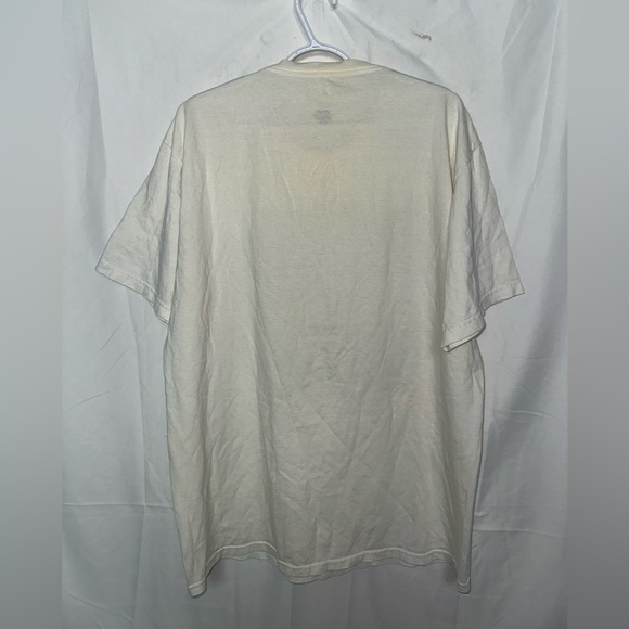 Majestic Tee Size  L - Picture 7 of 7